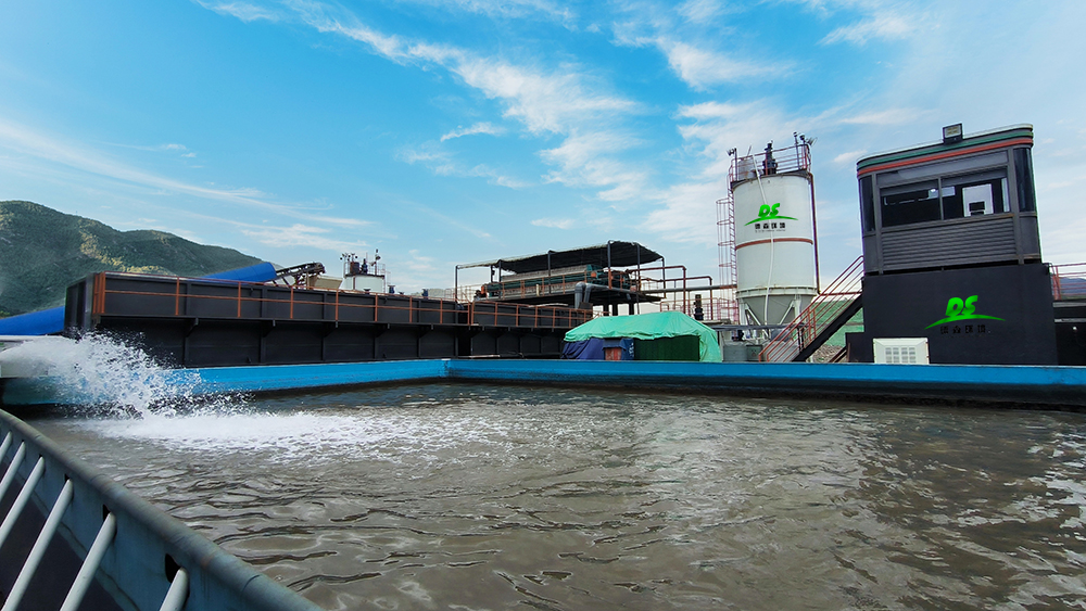 中国·8827太阳集团土壤淋洗修复项目现场.jpg 中国·8827太阳集团土壤淋洗修复项目现场