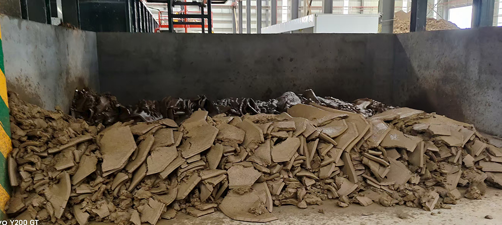 中国·8827太阳集团通沟污泥治理现场